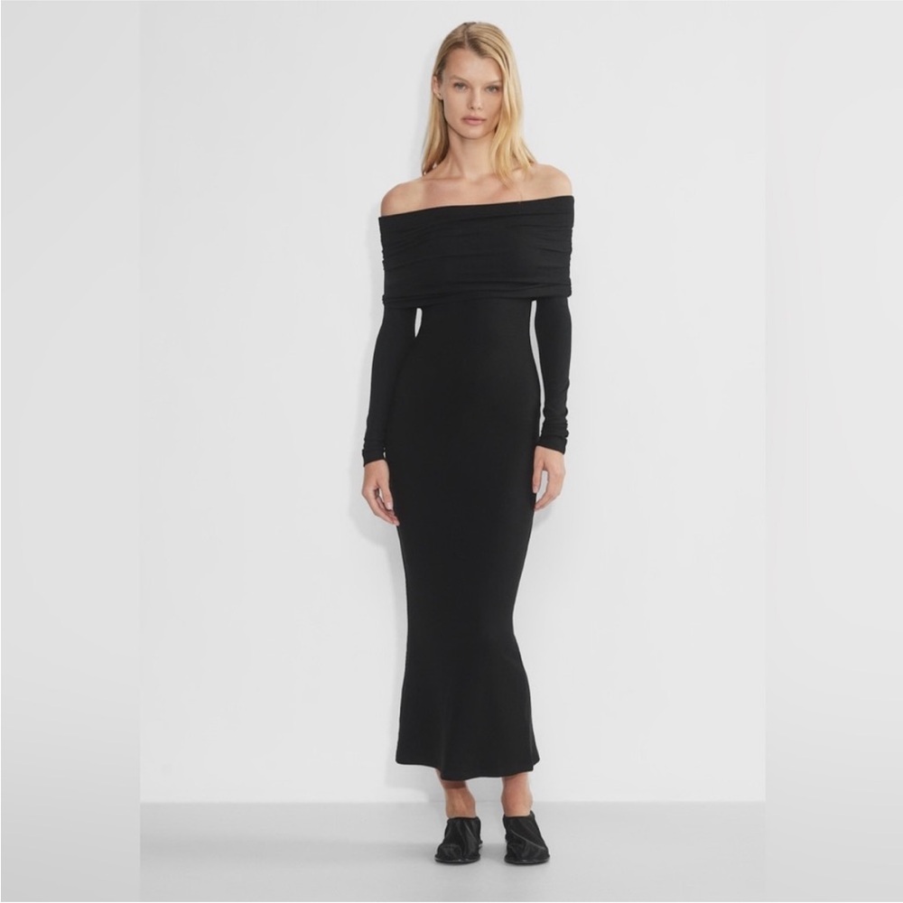 Wilfred Black Off-Shoulder Long Sleeve Maxi Dress